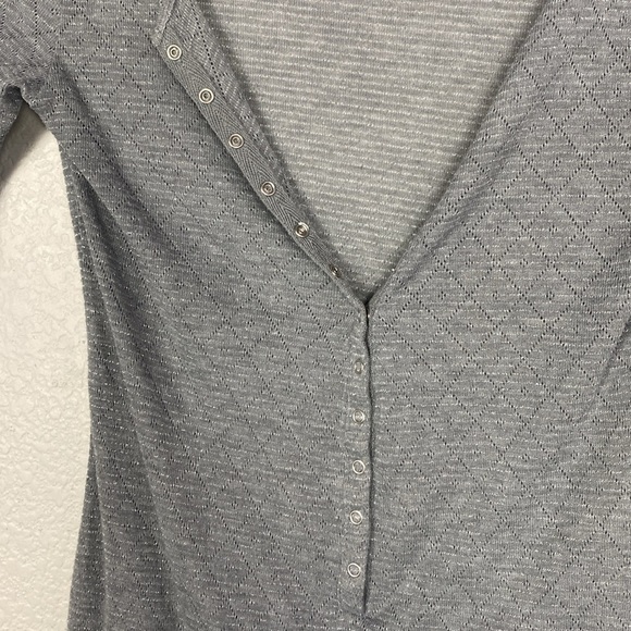 Intimately, free people gray shimmer snap front Henley top - Picture 4 of 7